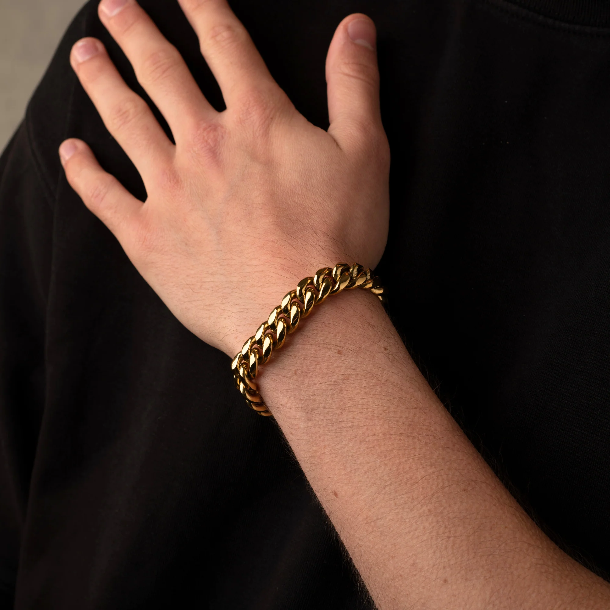 Gold Cuban Chain Bracelet 12MM - Image 3