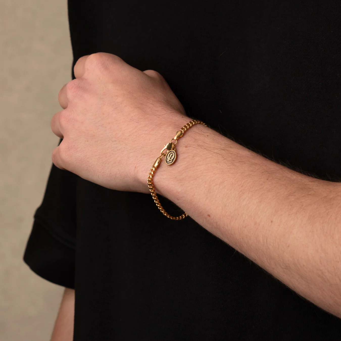 Gold Cuban Chain Bracelet 4MM - Image 3