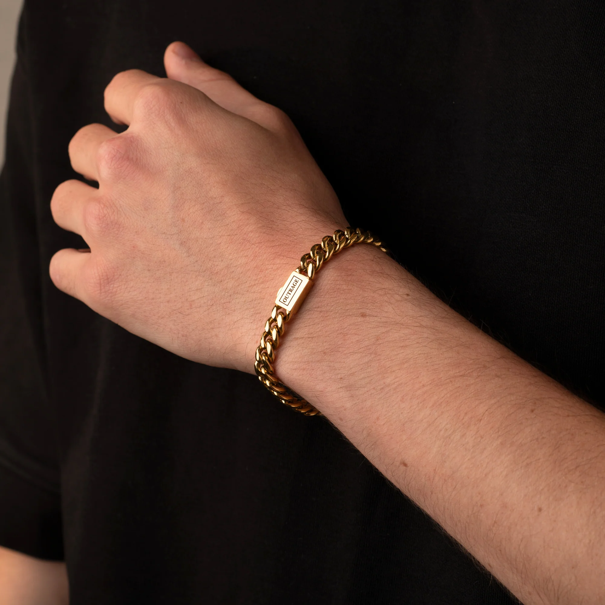 Gold Cuban Chain Bracelet 8MM - Image 3
