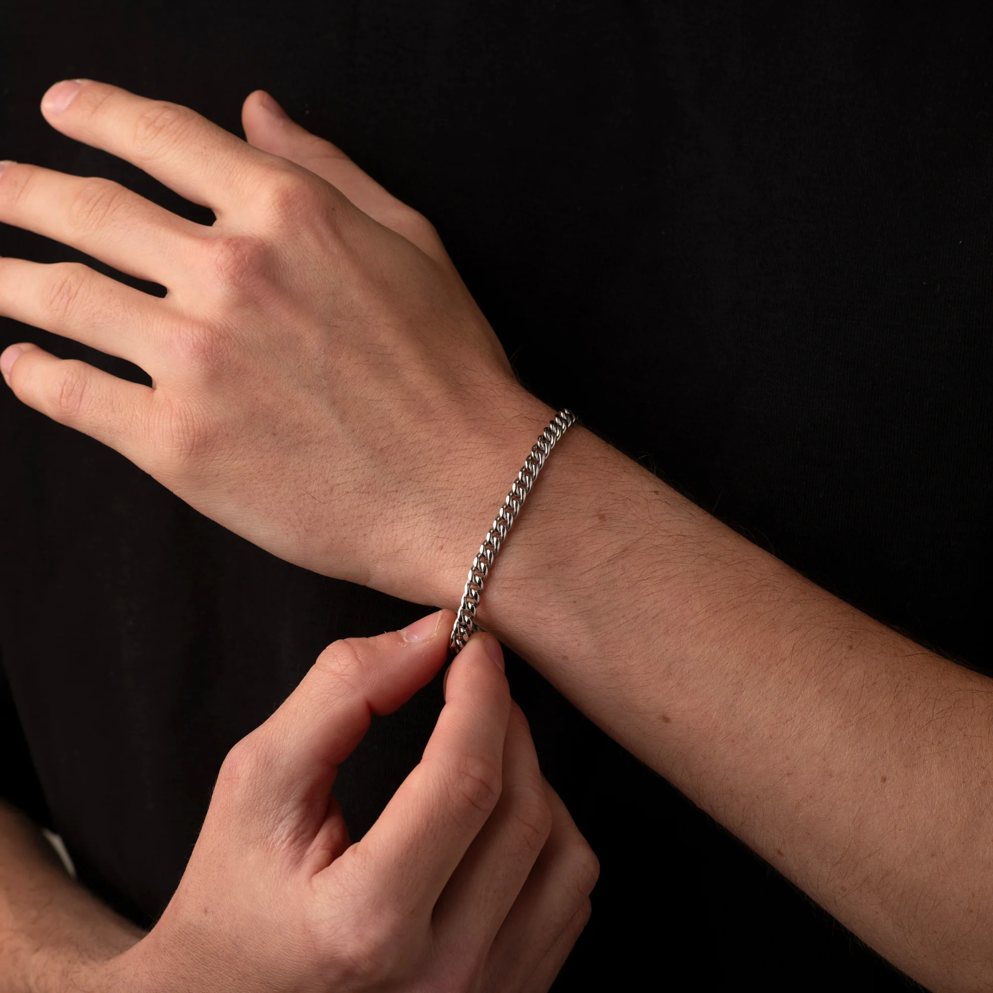 Silver Cuban Chain Bracelet 4MM - Image 4
