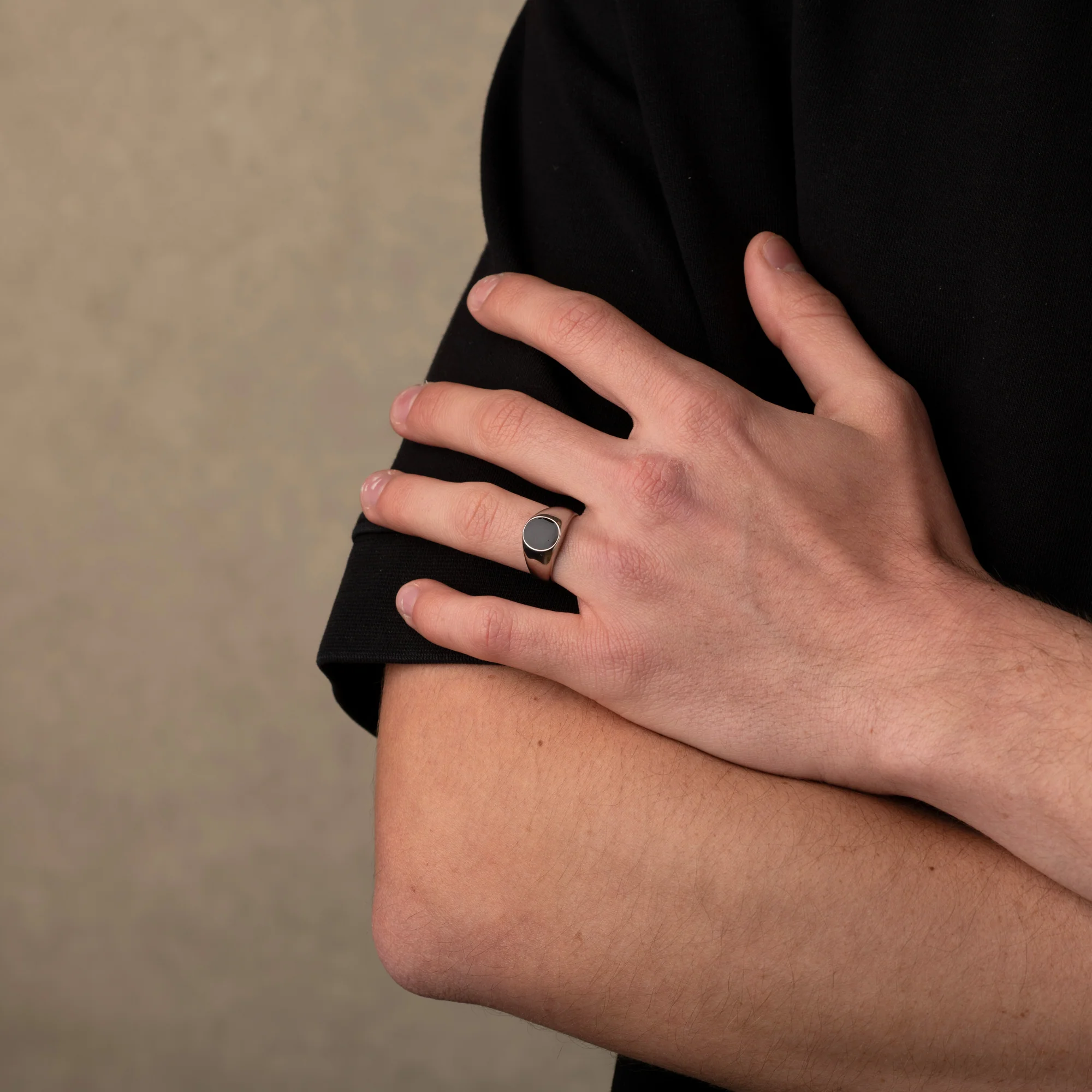 Silver Onyx Stone Signet Ring - Image 4